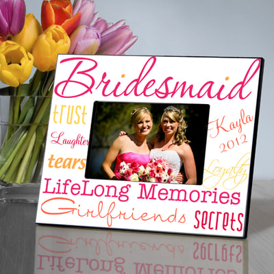 Photo frames for the entire Bridal Party. 