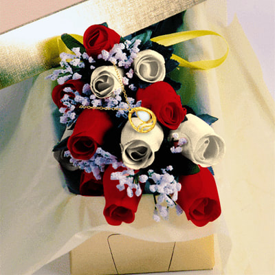 Soy Dipped Rose Bouquets with Surprise Jewelry